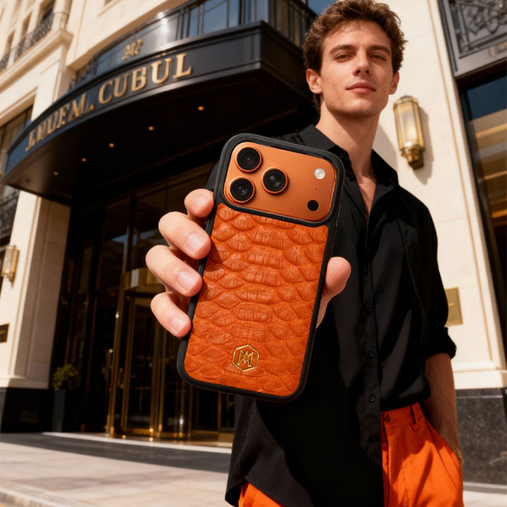 COVER-IPHONE-17-PRO-IN-PELLE-DI-PITONE-ARANCIONE-2 COVER-IPHONE-17-PRO-IN-PELLE-DI-PITONE-ARANCIONE-2